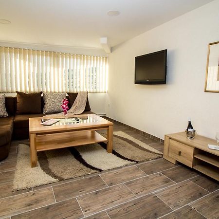 Hotel Piramida Sunca ヴィソコ エクステリア 写真
