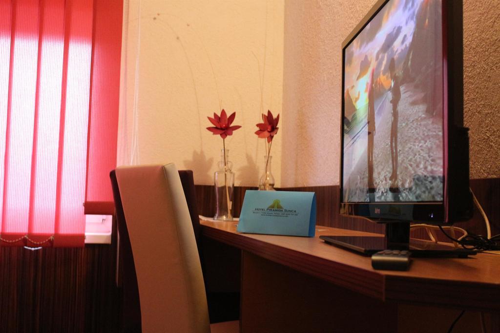 Hotel Piramida Sunca ヴィソコ エクステリア 写真