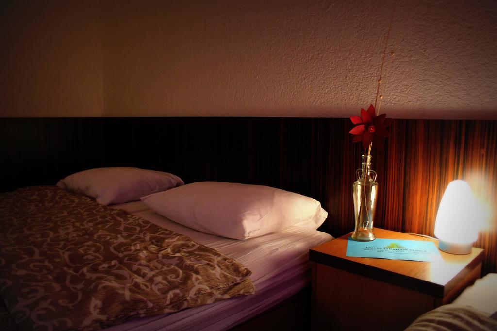 Hotel Piramida Sunca ヴィソコ エクステリア 写真