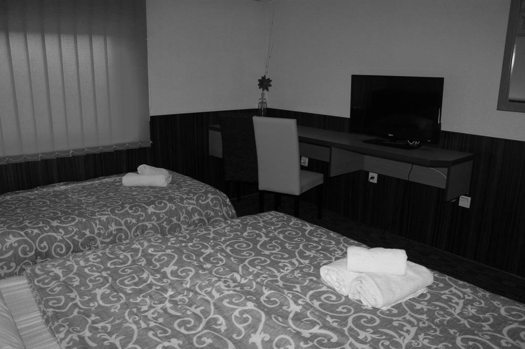 Hotel Piramida Sunca ヴィソコ 部屋 写真