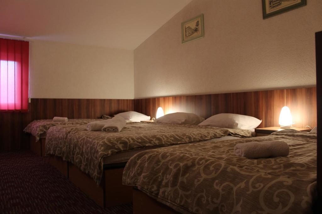Hotel Piramida Sunca ヴィソコ エクステリア 写真