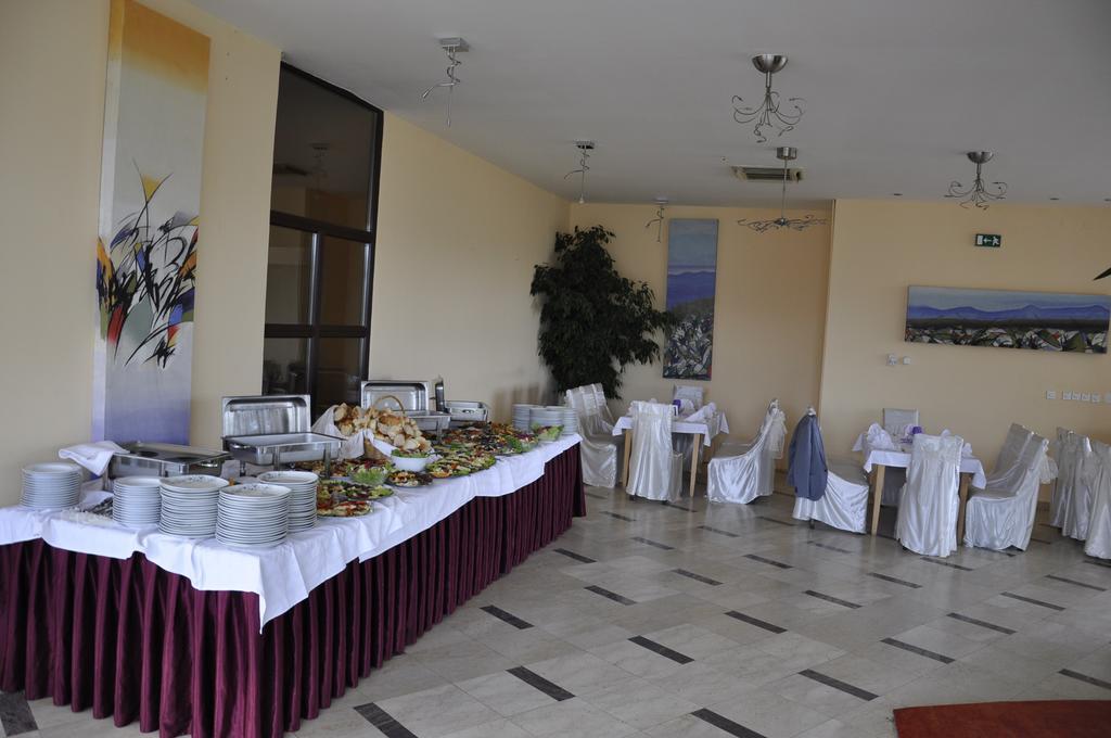 Hotel Piramida Sunca ヴィソコ エクステリア 写真