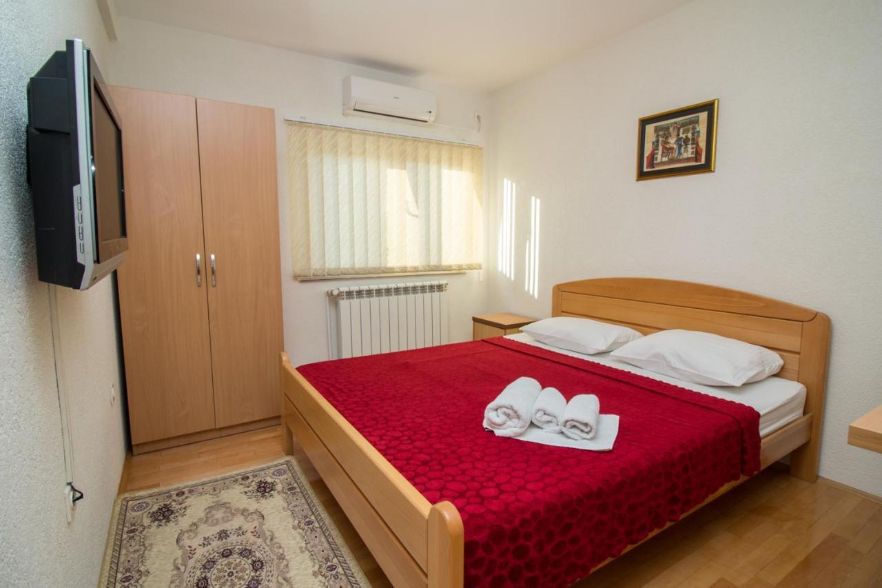 Hotel Piramida Sunca ヴィソコ エクステリア 写真