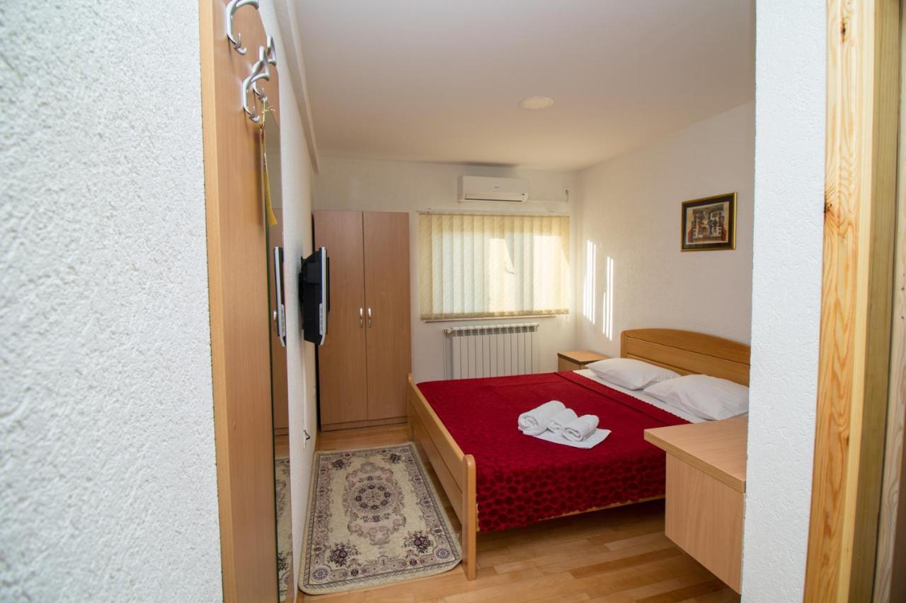 Hotel Piramida Sunca ヴィソコ エクステリア 写真